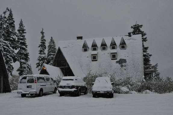 Muita neve na área do abrigo do North Cascades National Park, no estado de Washington, noroeste dos  Estados Unidos